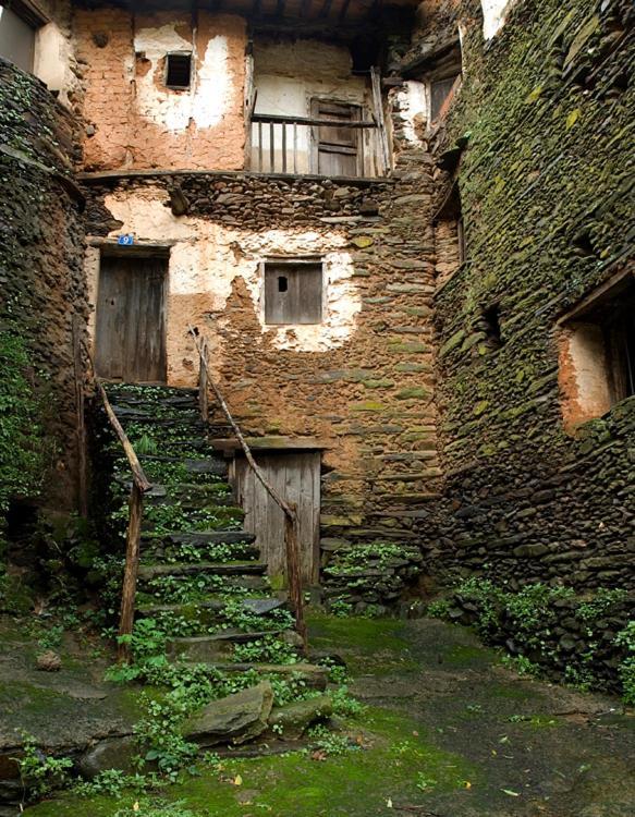 Apartamentos Luna Menguante Robledillo De Gata Exteriér fotografie